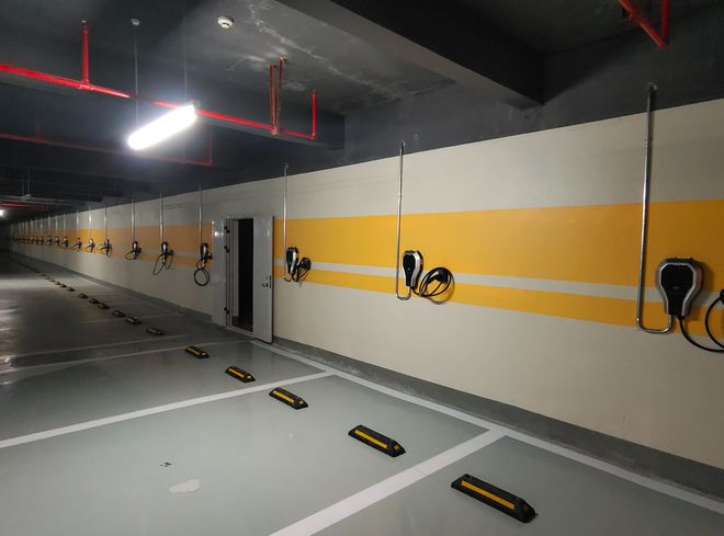 電動汽車的“輸電管道”：充電樁施工解析